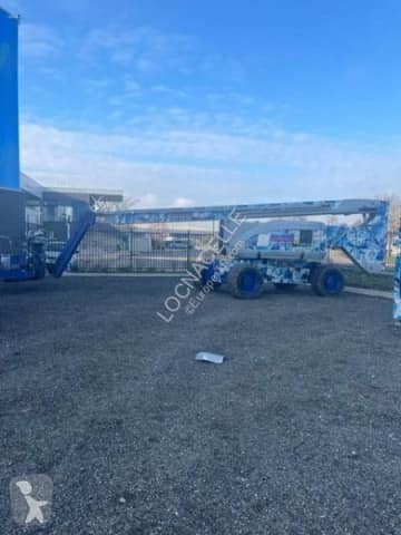 JLG 800AJ