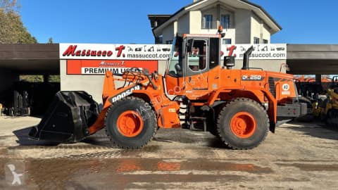 Doosan DL 250