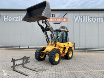 Volvo L 30