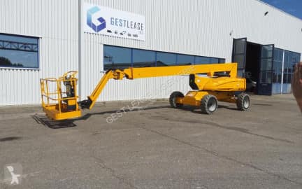JLG M600JP