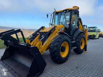 JCB 4CX