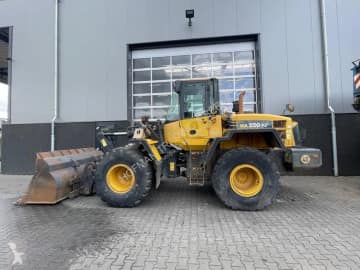 Komatsu WA250