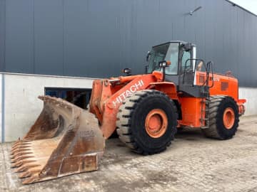 Hitachi ZW330