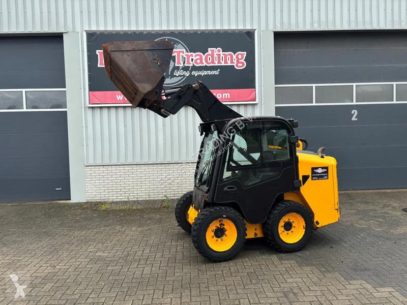 Робот JCB