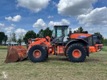 Hitachi ZW310