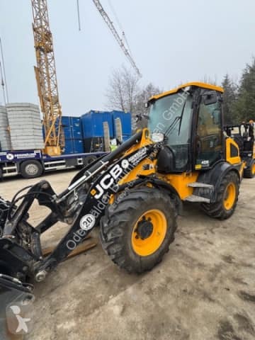 JCB 409