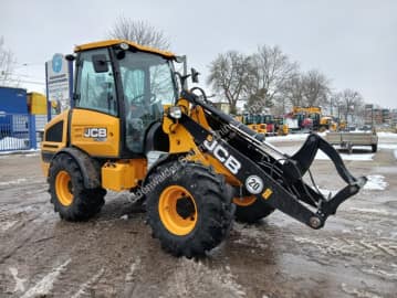 JCB 406