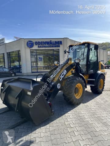 JCB 409