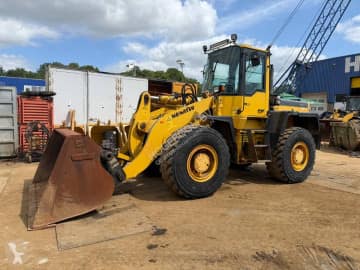 Komatsu WA270-3