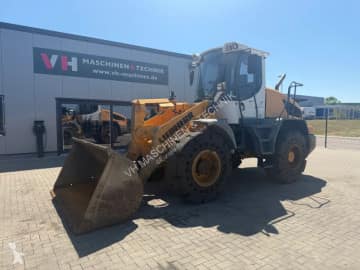 Liebherr L524