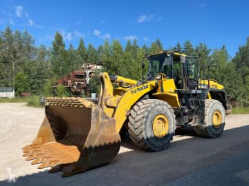 Komatsu WA500-6