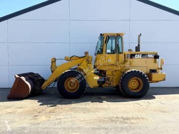 Caterpillar 936F