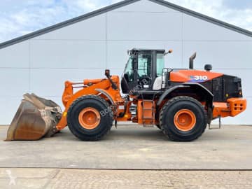 Hitachi ZW310