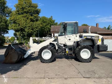 Komatsu WA250-5H